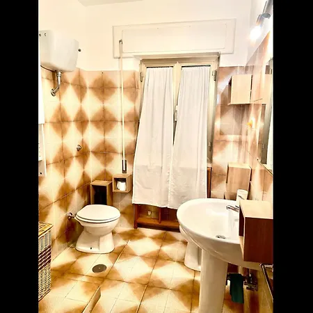 Bed & Breakfast La Casa Di Elvis 3 Ladispoli
